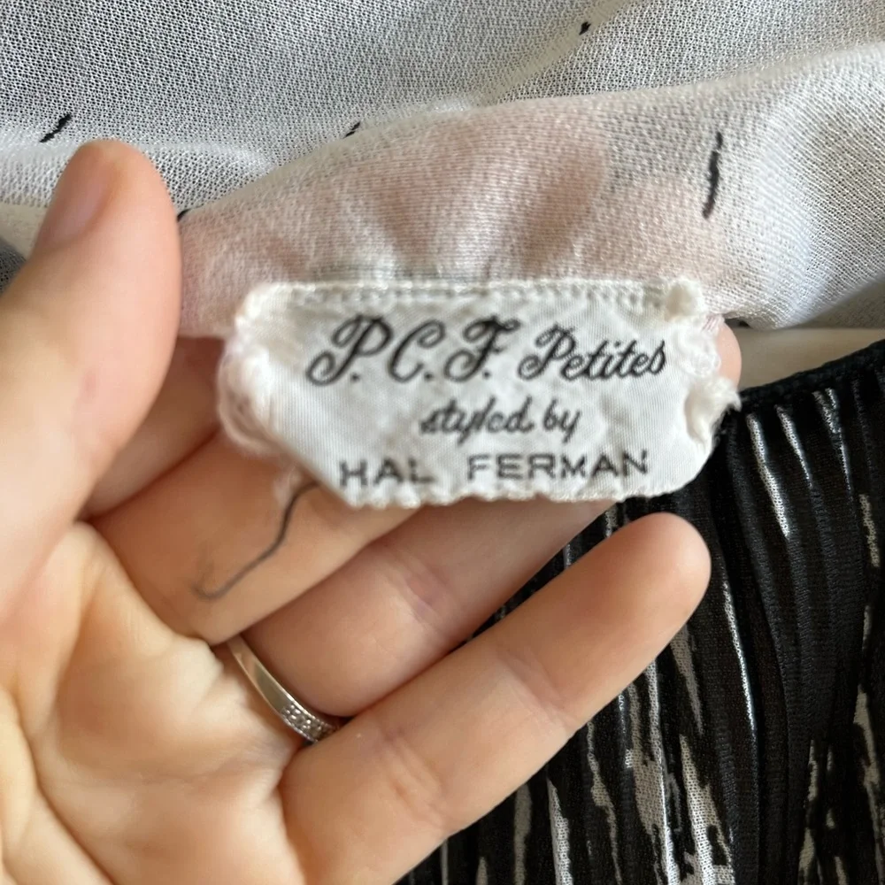 P.C.F. Petites by Hal Ferman 70's Vintage BW Patterned Sheer Midi Dress - Picture 8 of 8